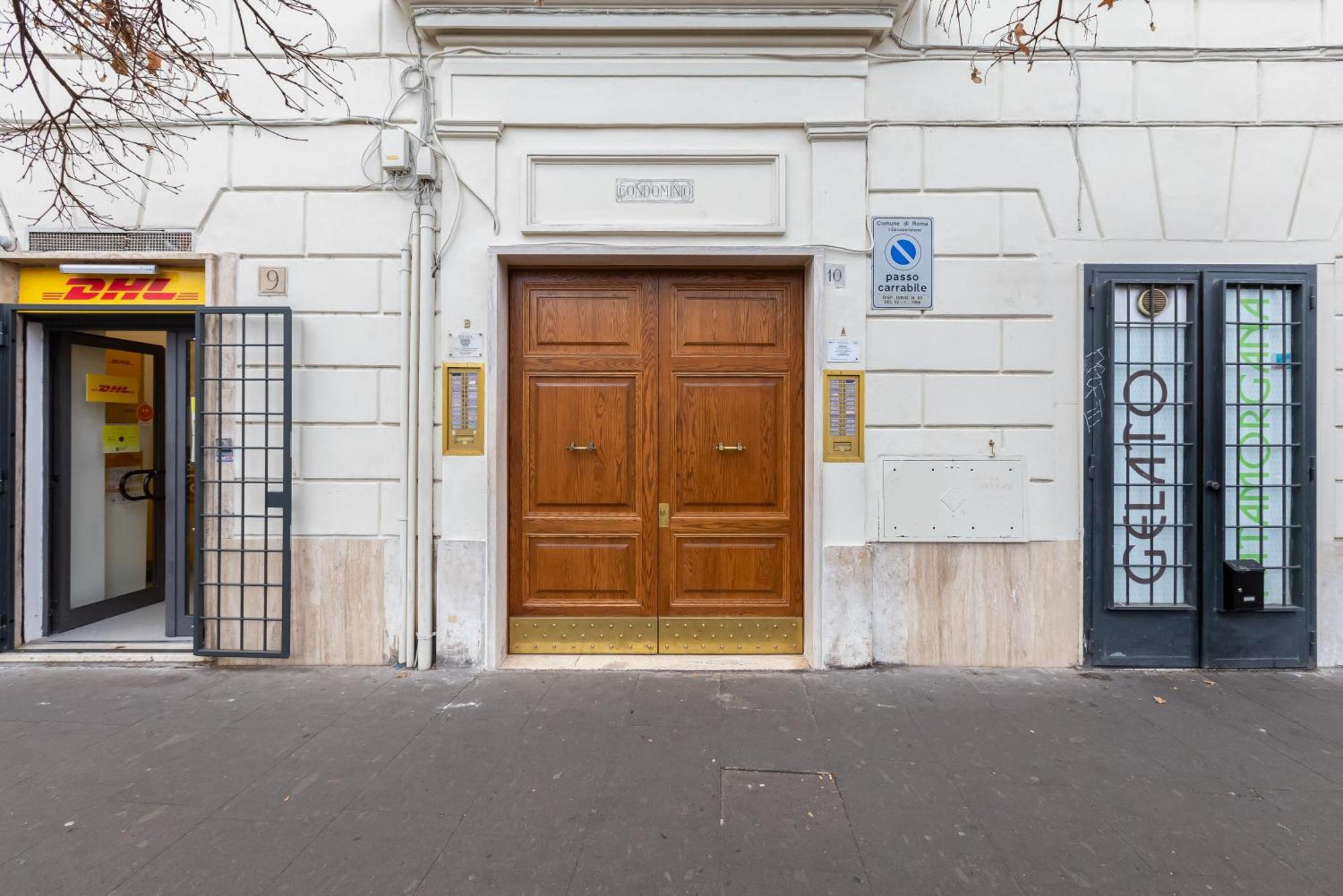 Centro Roma Trastevere Lovely House — Foto 1